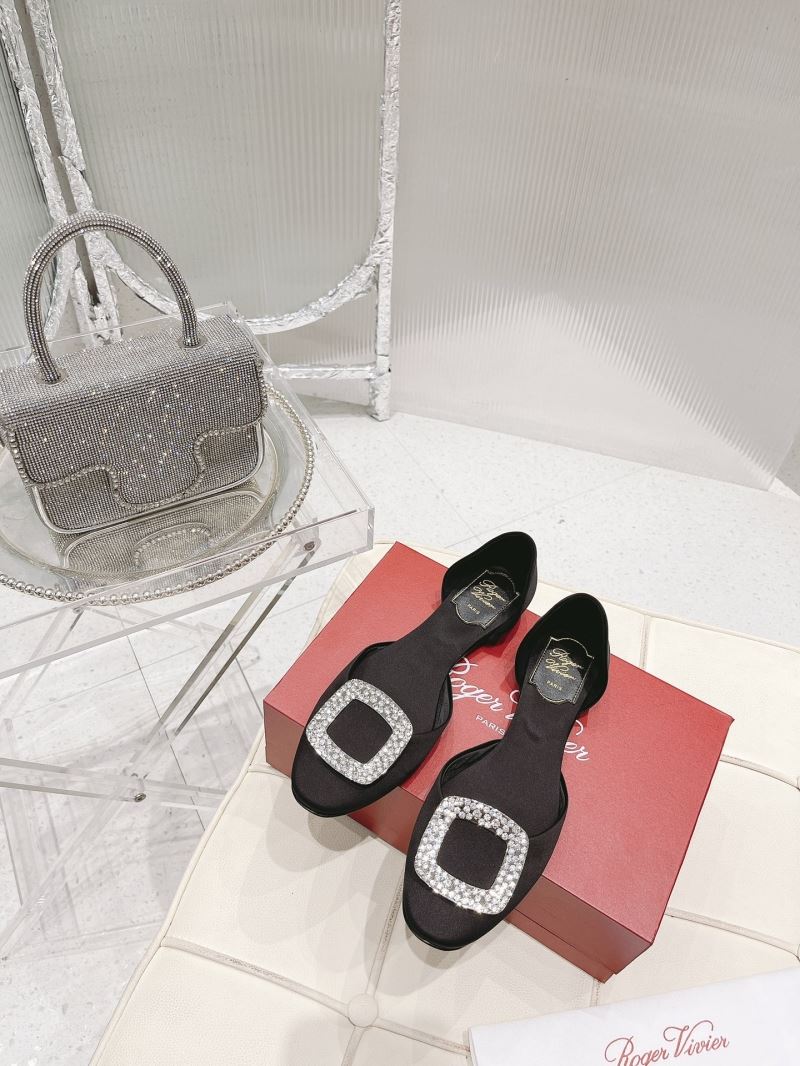 Roger Vivier flat shoes